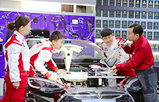 特斯拉中控台安装