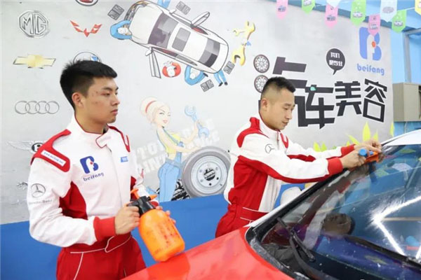 做好自己,女生也可以学汽修